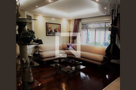 Casa à venda com 4 quartos, 250m² em Jardim Pinheiros, São Paulo