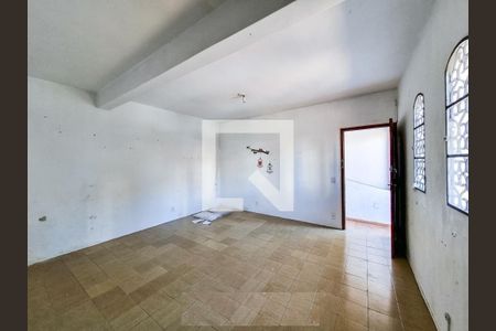 Casa à venda com 5 quartos, 260m² em Vila Indiana, São Paulo