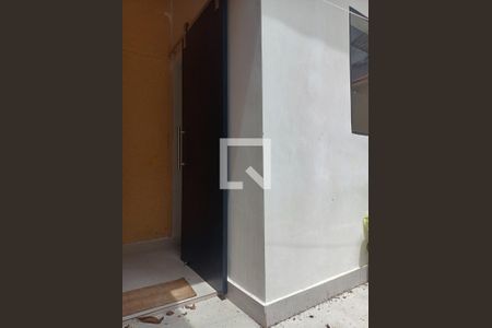 Casa à venda com 118m², 2 quartos e 2 vagas