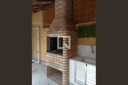 Casa à venda com 118m², 2 quartos e 2 vagas