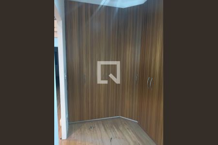 Casa à venda com 118m², 2 quartos e 2 vagas