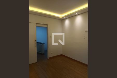 Casa à venda com 118m², 2 quartos e 2 vagas