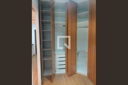 Casa à venda com 118m², 2 quartos e 2 vagas