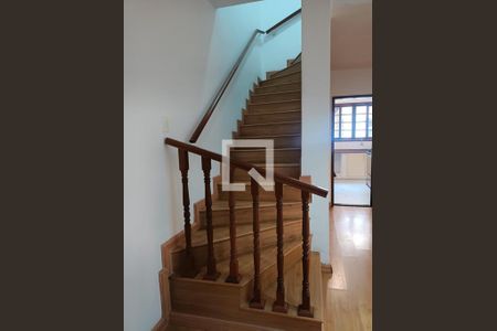 Casa à venda com 118m², 2 quartos e 2 vagas