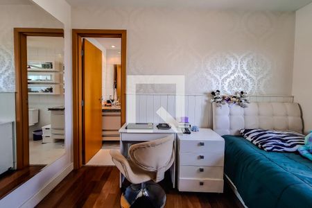 Apartamento à venda com 140m², 3 quartos e 2 vagas Apartamento à venda com 140m², 3 quartos e 2 vagasSuíte 1