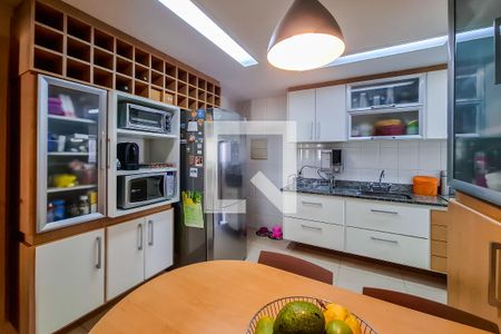 Apartamento à venda com 140m², 3 quartos e 2 vagas Apartamento à venda com 140m², 3 quartos e 2 vagasCozinha