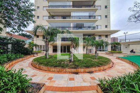 Apartamento à venda com 140m², 3 quartos e 2 vagas Apartamento à venda com 140m², 3 quartos e 2 vagasÁrea externa