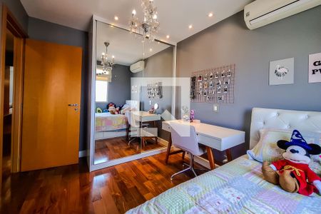 Apartamento à venda com 140m², 3 quartos e 2 vagas Apartamento à venda com 140m², 3 quartos e 2 vagasSuíte 2