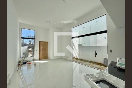 Casa à venda com 3 quartos, 90m² em Portal do Sol, Lagoa Santa
