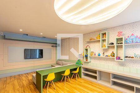 Apartamento para alugar com 73m², 2 quartos e 1 vaga Apartamento para alugar com 73m², 2 quartos e 1 vagaÁrea comum - Playground