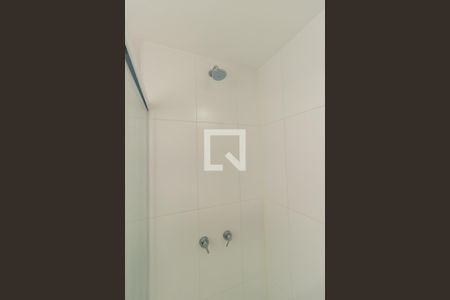 Banheiro de kitnet/studio à venda com 1 quarto, 27m² em Vila Buarque, São Paulo