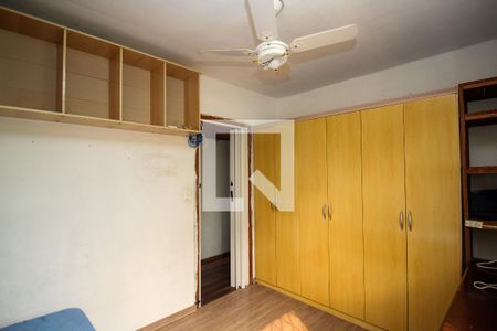 Quarto 1 de apartamento para alugar com 2 quartos, 49m² em Vila Nova, Porto Alegre