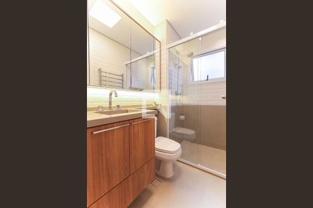 Apartamento à venda com 178m², 3 quartos e 3 vagasBanheiro da Suíte 1