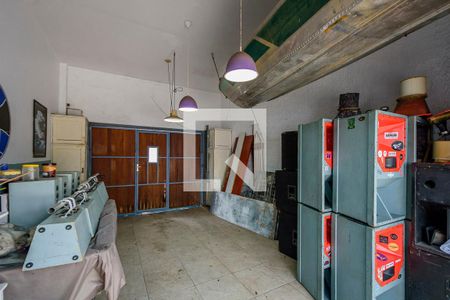 Casa à venda com 250m², 2 quartos e 5 vagasGaragem