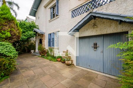 Casa à venda com 250m², 2 quartos e 5 vagasQuintal