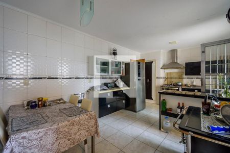 Casa à venda com 250m², 2 quartos e 5 vagasCozinha