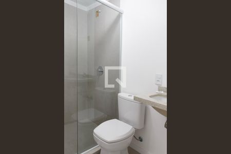 Banheiro da Suíte de apartamento para alugar com 1 quarto, 53m² em Nonoai, Porto Alegre