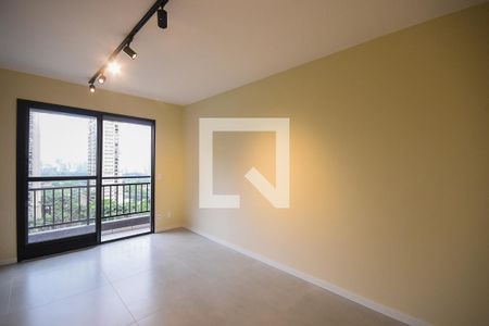 Sala de kitnet/studio para alugar com 1 quarto, 32m² em Jardim Panorama, São Paulo