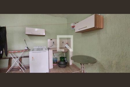 Casa à venda com 180m², 4 quartos e 3 vagasÁrea de Serviço