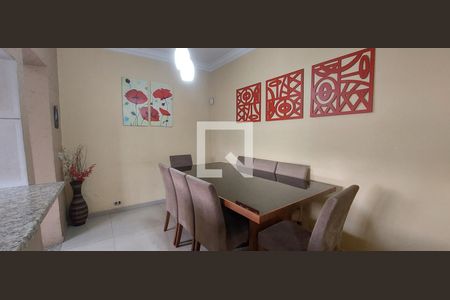 Casa à venda com 180m², 4 quartos e 3 vagasCozinha