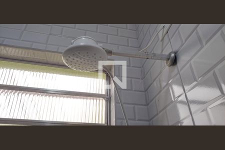 Casa à venda com 180m², 4 quartos e 3 vagasBanheiro Quarto 2 suíte