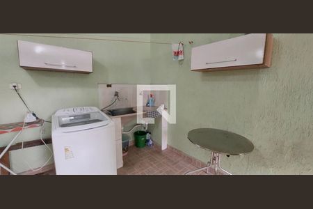 Casa à venda com 180m², 4 quartos e 3 vagasÁrea de Serviço