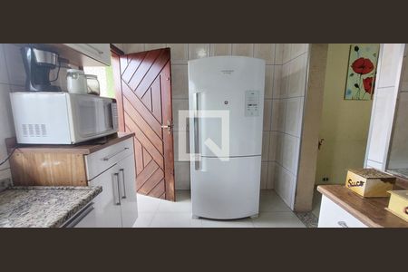 Casa à venda com 180m², 4 quartos e 3 vagasCozinha