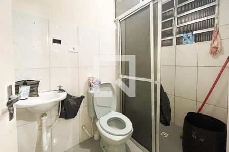 Casa à venda com 180m², 3 quartos e 3 vagasBanheiro 1