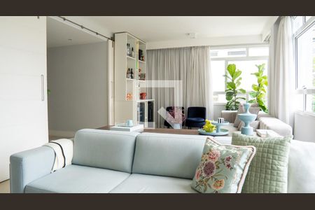 Sala de apartamento à venda com 3 quartos, 210m² em Santa Cecília, São Paulo