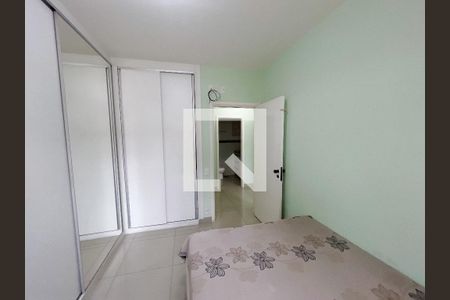 Casa à venda com 193m², 4 quartos e 4 vagasQuarto 