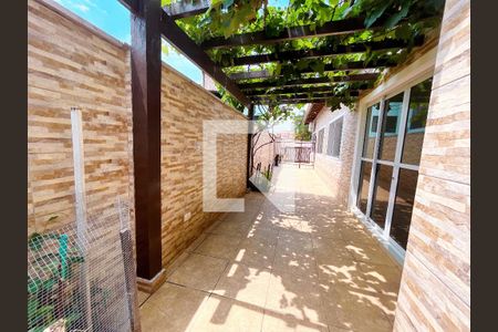 Casa à venda com 193m², 4 quartos e 4 vagasÁrea comum