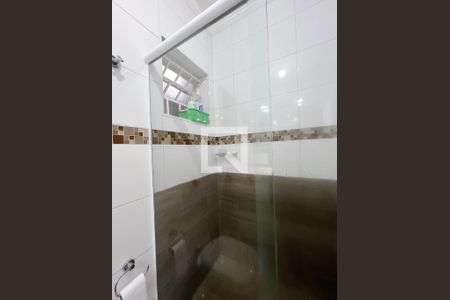 Casa à venda com 193m², 4 quartos e 4 vagasBanheiro