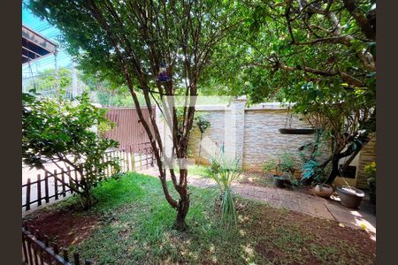 Casa à venda com 193m², 4 quartos e 4 vagasÁrea comum