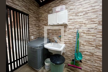 Casa à venda com 193m², 4 quartos e 4 vagasÁrea de Serviço