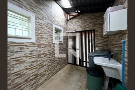 Casa à venda com 193m², 4 quartos e 4 vagasÁrea de Serviço