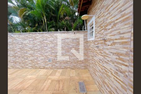 Casa à venda com 193m², 4 quartos e 4 vagasQuintal