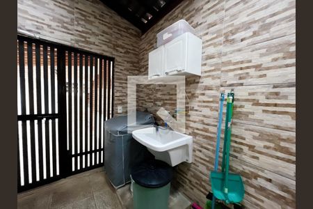 Casa à venda com 193m², 4 quartos e 4 vagasÁrea de Serviço