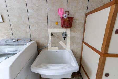 Casa à venda com 249m², 3 quartos e 2 vagas Casa à venda com 249m², 3 quartos e 2 vagasÁrea de Serviço