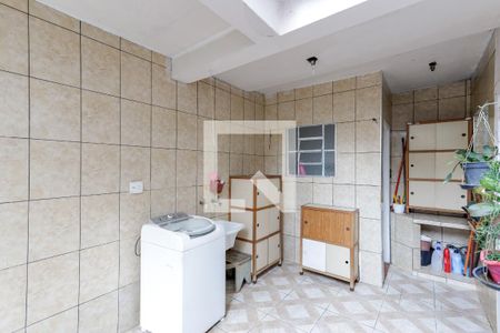 Casa à venda com 249m², 3 quartos e 2 vagas Casa à venda com 249m², 3 quartos e 2 vagasÁrea de Serviço