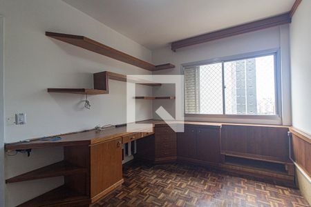 Quarto 1 de apartamento para alugar com 3 quartos, 149m² em Batel, Curitiba