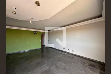 Sala de apartamento à venda com 4 quartos, 120m² em Jardim Aeroporto, São Paulo
