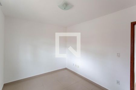 Apartamento à venda com 115m², 3 quartos e 2 vagas Apartamento à venda com 115m², 3 quartos e 2 vagasSuíte