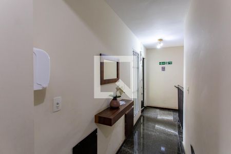 Apartamento à venda com 115m², 3 quartos e 2 vagas Apartamento à venda com 115m², 3 quartos e 2 vagasHall de Entrada