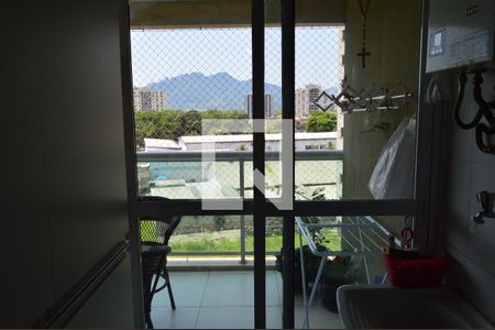 Apartamento à venda com 72m², 3 quartos e 1 vagaÁrea de serviço com acesso a varanda