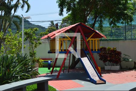 Apartamento à venda com 72m², 3 quartos e 1 vagaÁrea comum - Playground