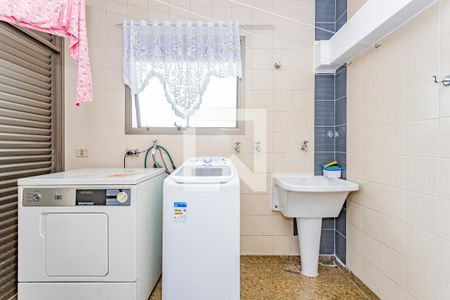 Apartamento à venda com 300m², 4 quartos e 3 vagasÁrea de Serviço