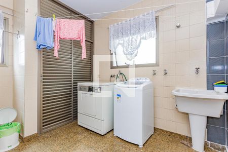 Apartamento à venda com 300m², 4 quartos e 3 vagasÁrea de Serviço
