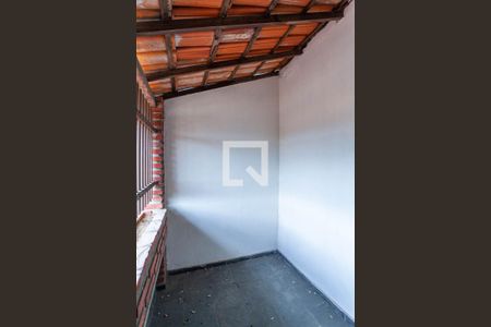 Casa à venda com 270m², 3 quartos e 2 vagasVaranda da suíte 