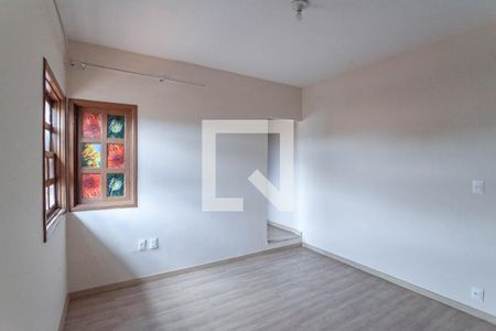 Casa à venda com 270m², 3 quartos e 2 vagasSuíte 