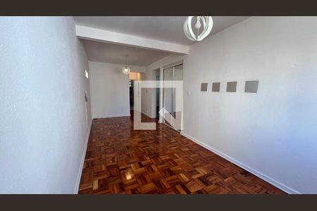 Quarto e sala  de apartamento para alugar com 1 quarto, 47m² em Pinheiros, São Paulo